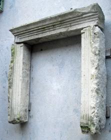 fenster-kalkstein-antik-finestra-marmo-antica